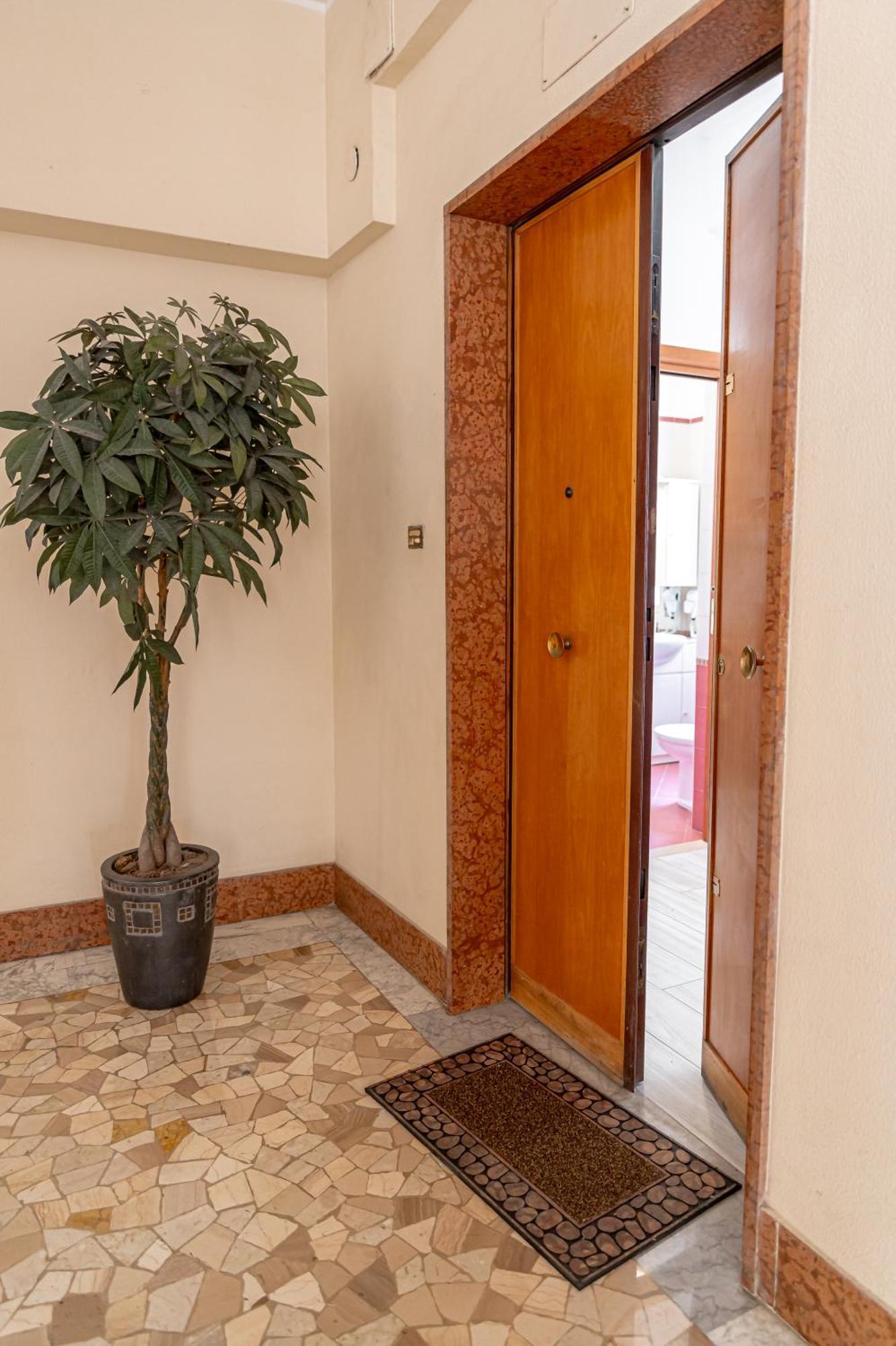 Garden Terrace - Metro Furio Camillo Rome
