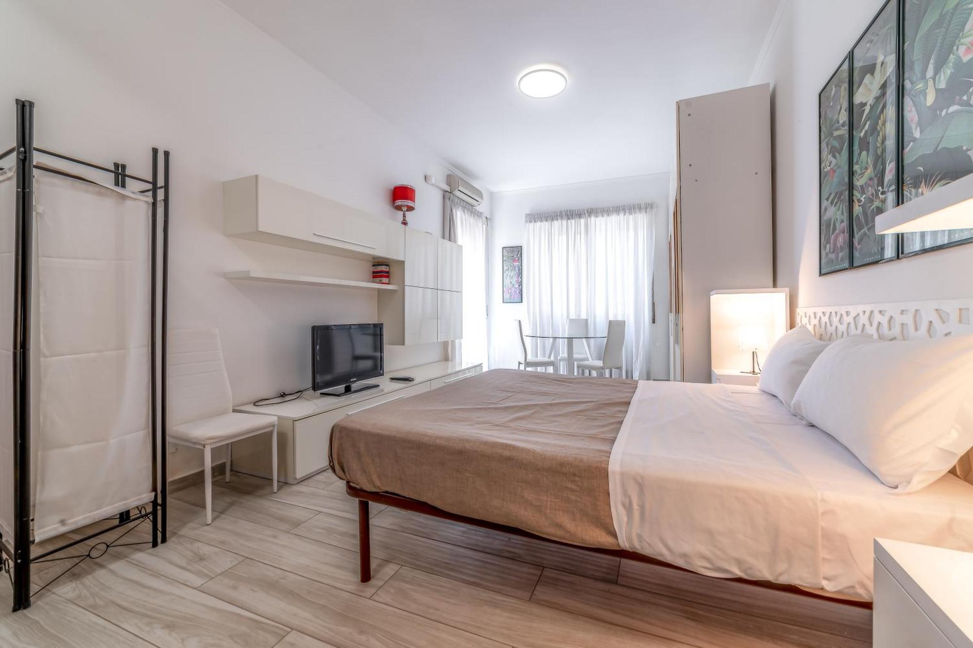 Apartment Garden Terrace - Metro Furio Camillo