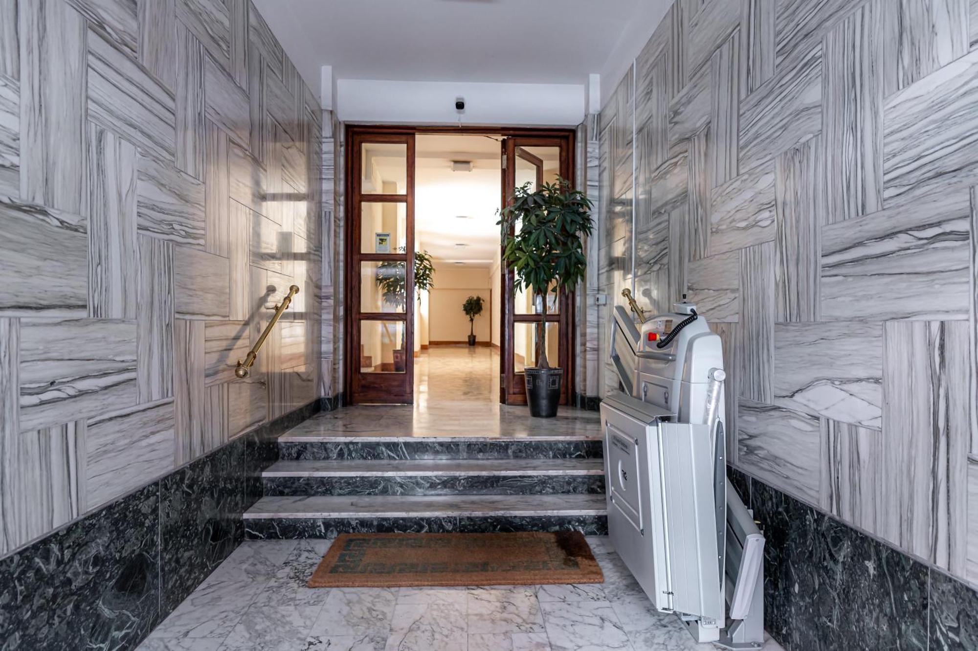 Garden Terrace - Metro Furio Camillo Apartment Rome